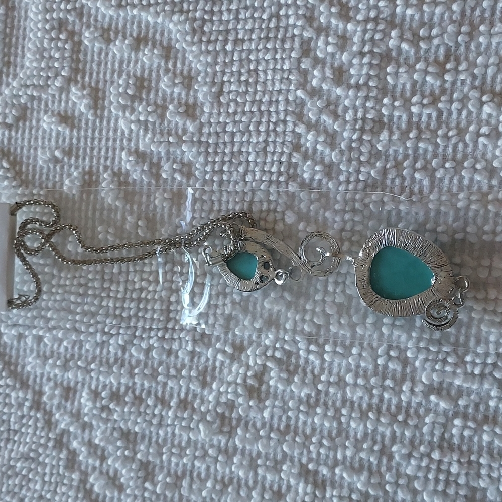 Turquoise necklace - Picture 2 of 3